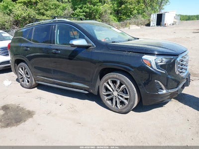 Photo GMC terrain denali.