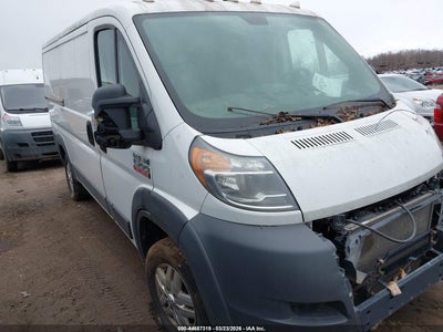 Photo RAM promaster 1500 low roof.