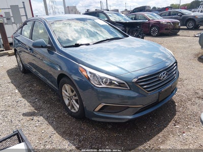 Photo HYUNDAI sonata se.
