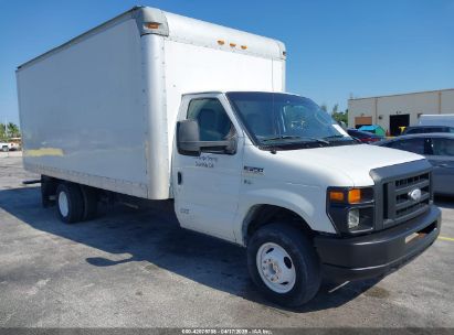 Photo FORD e-350 cutaway  .