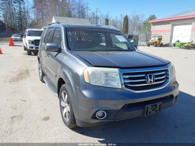 Photo HONDA pilot touring.