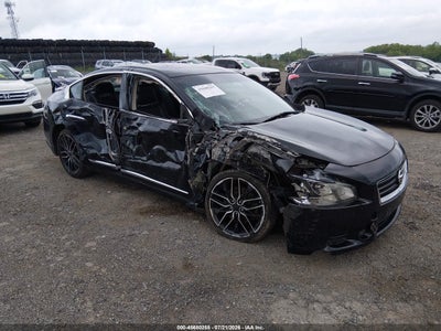 Photo NISSAN maxima 3.5 sv.