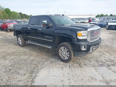 Photo GMC sierra 2500hd denali.