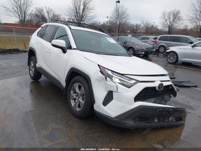 Photo TOYOTA rav4 xle.