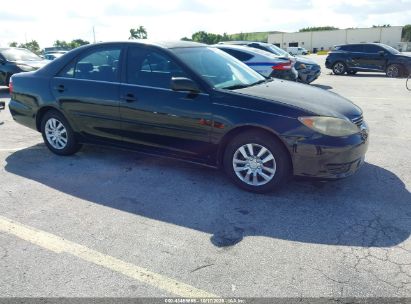 Photo TOYOTA camry le.