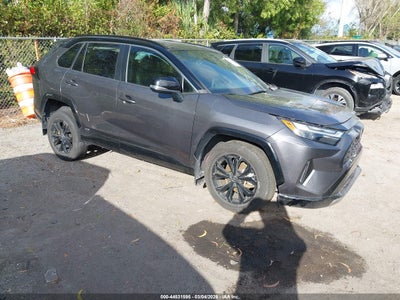 Photo TOYOTA rav4 hybrid xse.