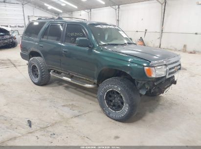 Photo TOYOTA 4runner sr5 v6.