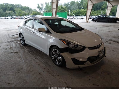 Photo HYUNDAI elantra limited.