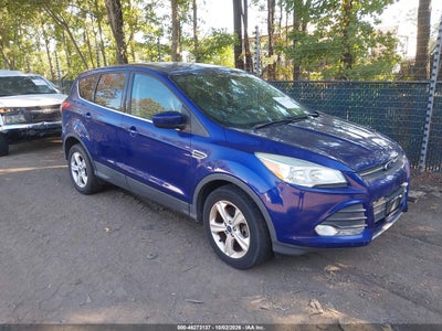 Photo FORD escape se.