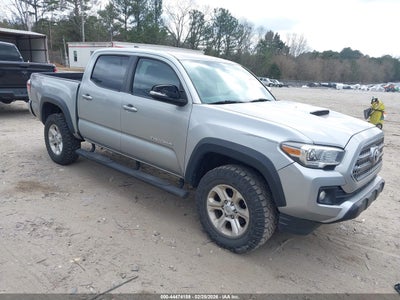Photo TOYOTA tacoma trd off road.