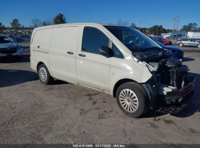 Photo MERCEDES-BENZ metris  .