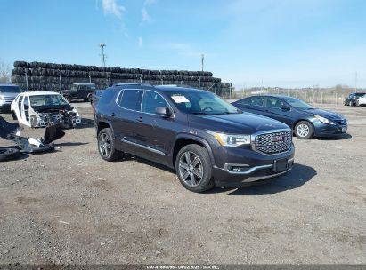 Photo GMC acadia denali.