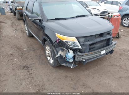 Photo FORD explorer xlt.