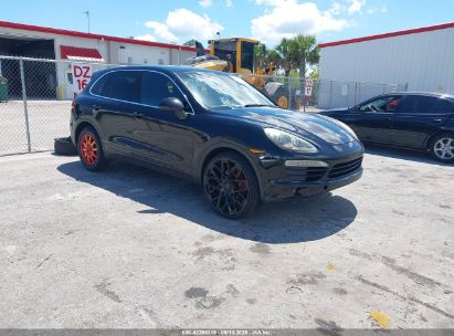 Photo PORSCHE cayenne  .