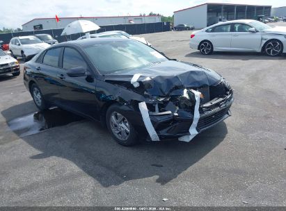 Photo HYUNDAI elantra se.
