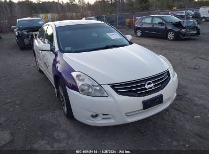 Photo NISSAN altima 3.5 sr.