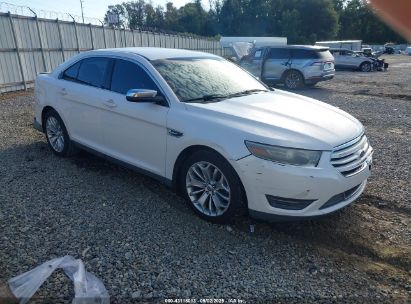 Photo FORD taurus limited.