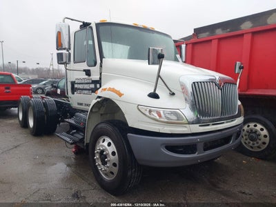 Photo INTERNATIONAL durastar 4400  .