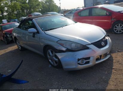 Photo TOYOTA camry solara sle.