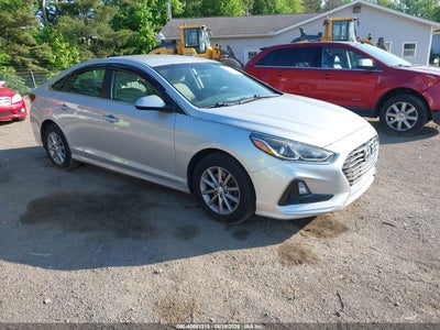 Photo HYUNDAI sonata se.