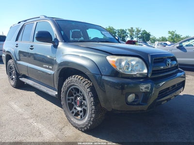 Photo TOYOTA 4runner limited v8.