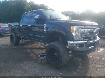 Photo FORD f-250 lariat.