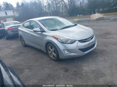 Photo HYUNDAI elantra gls.