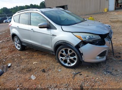 Photo FORD escape titanium.