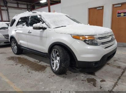 Photo FORD explorer limited.