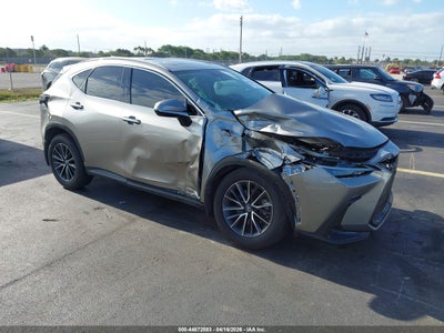 Photo LEXUS nx 250  .