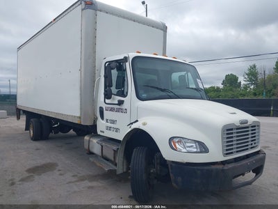 Photo FREIGHTLINER m2 106 medium duty.