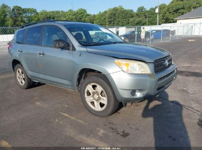 Photo TOYOTA rav4  .