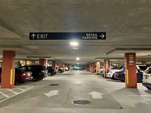 Photo Premium Parking P2345
