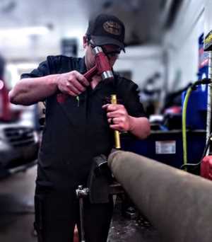 Photo Hosmer’s Garage