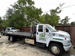 Photo E & E Towing