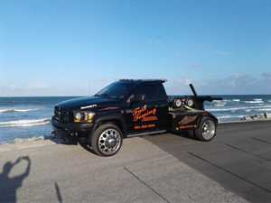 Photo Fast Towing & Roadside Assistance