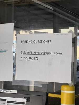 Photo Golden Nugget Parking