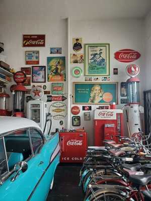 Photo Ron’s Body Shop