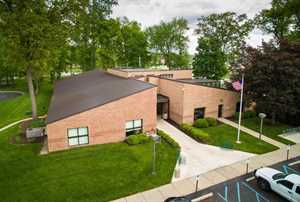 Photo Toledo Lucas County Public Library - Holland