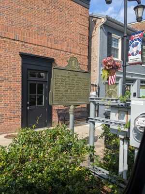 Photo Midway Historical Marker