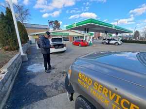 Photo Loves 24 Hour Tire