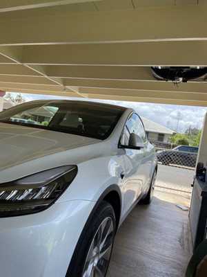 Photo Tesla Service Center