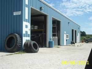 Photo M & R Tire & Automotive Inc
