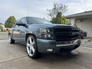 Photo B & M Custom Transmissions