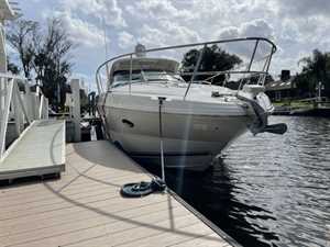 Photo Red Top Detailing