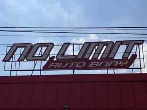 Photo No Limits Auto Body