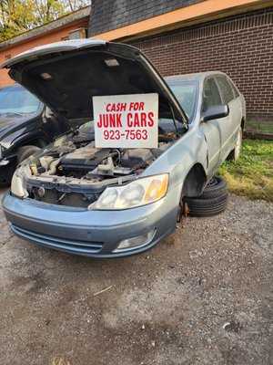 Photo Johnson’s Towing Service