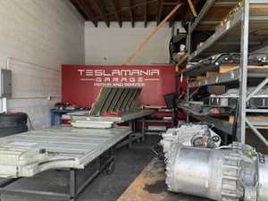 Photo Teslamania Garage Repair and Service