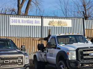 Photo Chicago Junk Cars