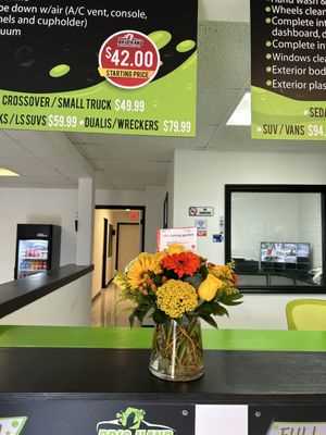 Photo Brio Hand Car Wash & Detail